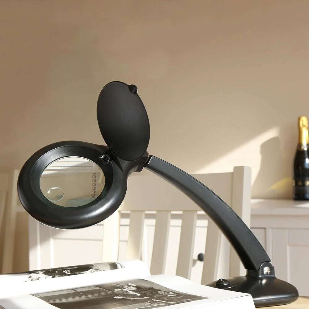 Magnifying Table Light by Lifemax